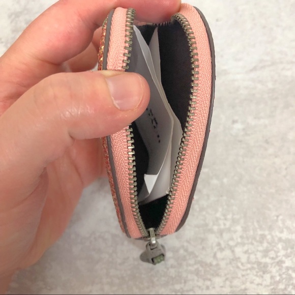 NWOT Coach Strawberry Glitter Coin Case Wristlet - Picture 5 of 8